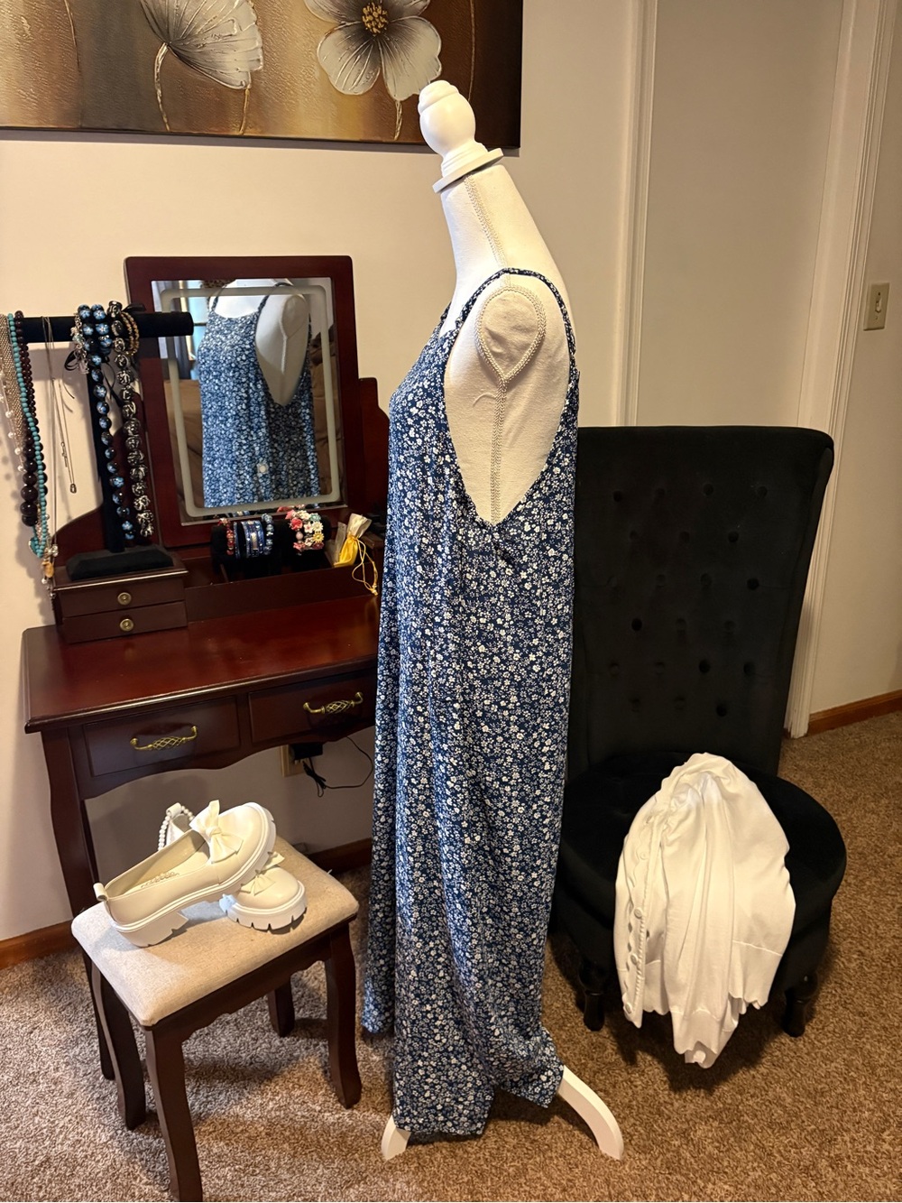 (NWT) Navy Blue & White Floral jumpsuit, adjustable straps & pockets.📦Ready2Ship - Picture 2 of 6